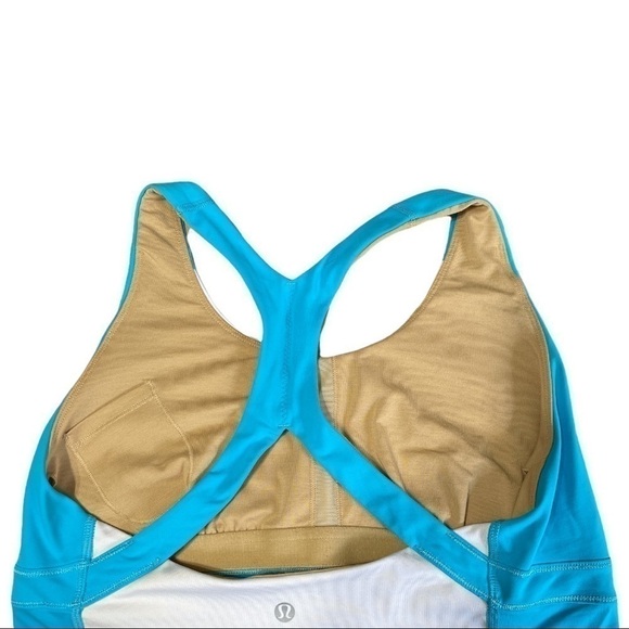 LULULEMON - Make it Count Tank Size 4 - Picture 3 of 4